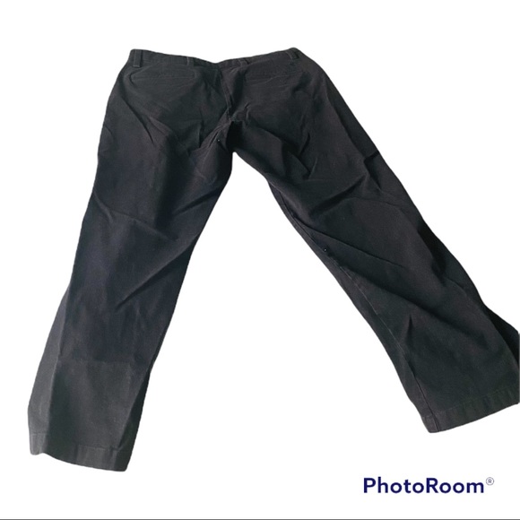 Classic Fit Dockers - Picture 2 of 6